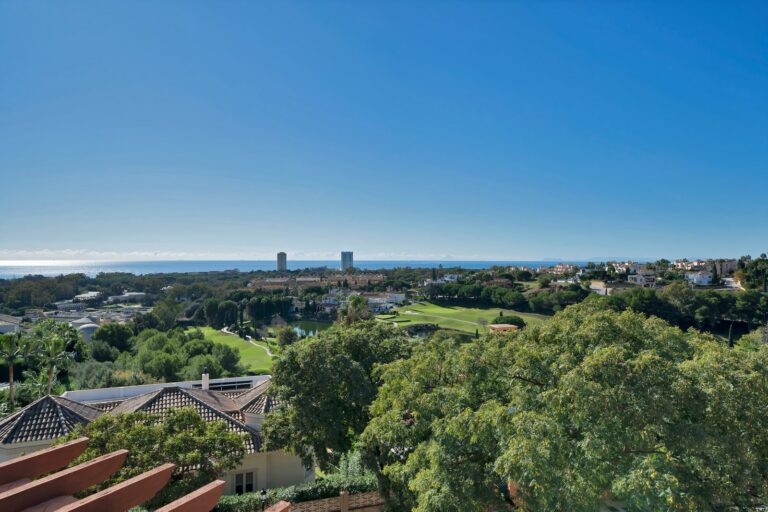 3553ba3a131d467c5883c8200be5d10a - 7