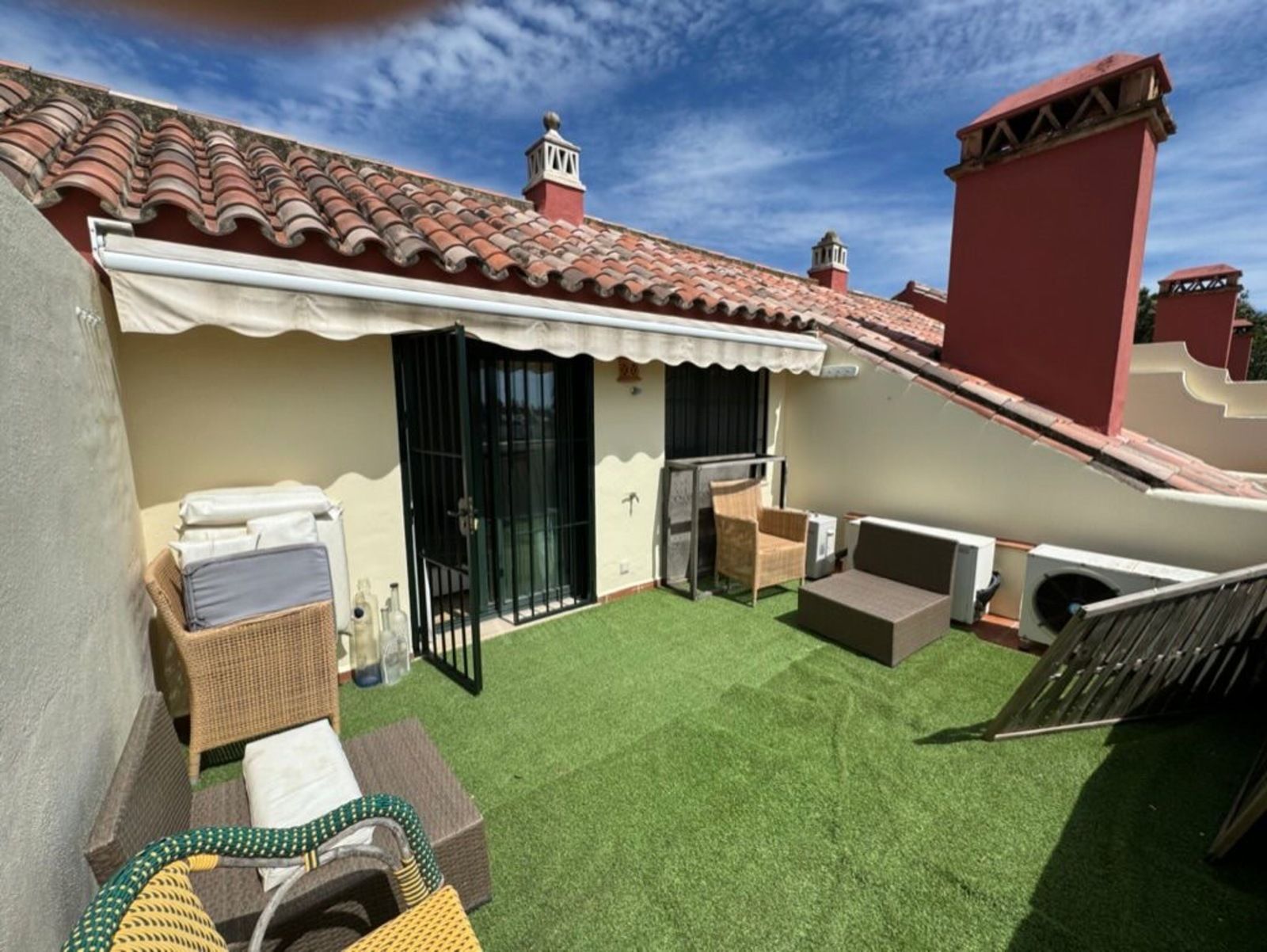 36a01f8fc4e1a4e1296c3bf5e895dad8 - 8