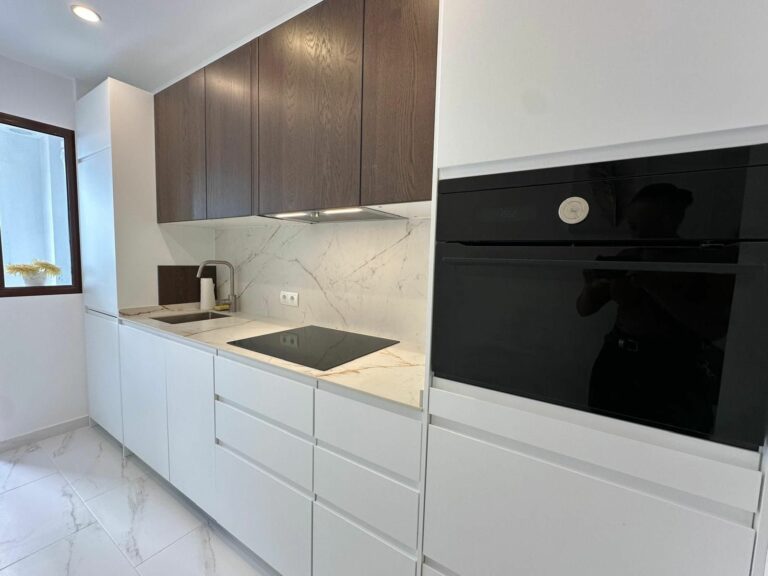 3742d0abd2507b588b1f0604433db0c1 - 2