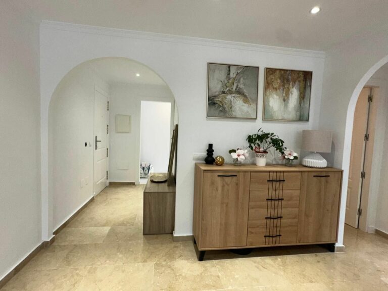 3742d0abd2507b588b1f0604433db0c1 - 4