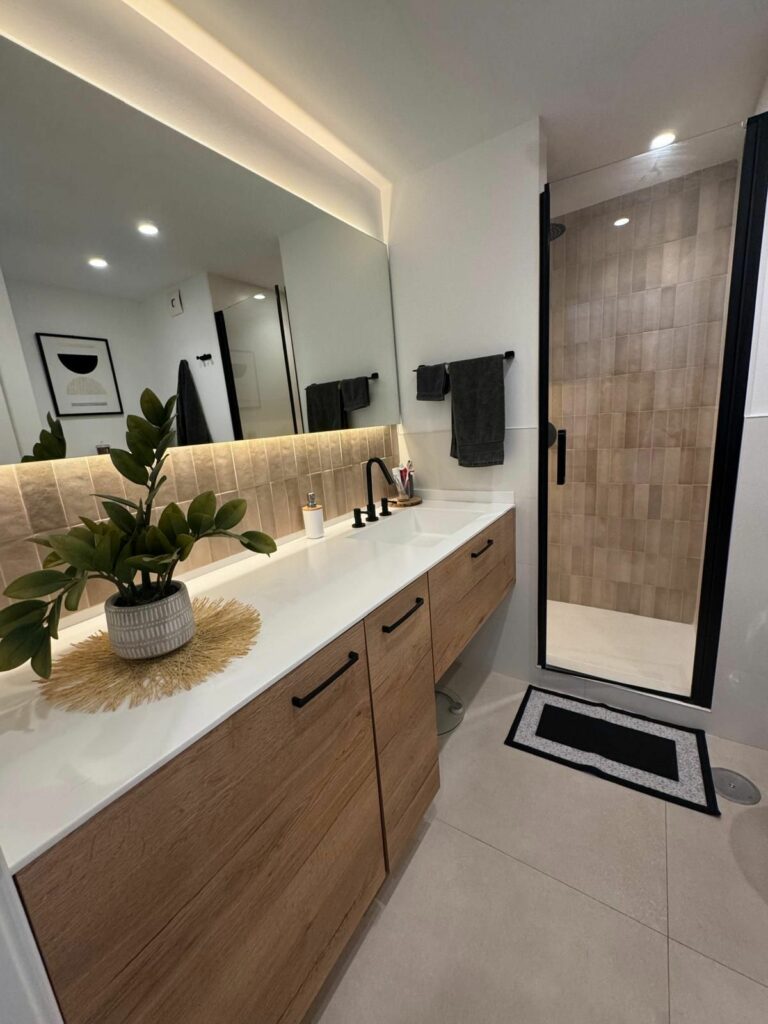 37a00398edc5d309f33f1ff2e3be995c - 11