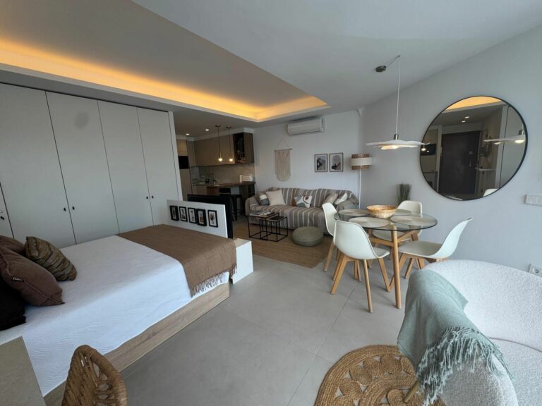 37a00398edc5d309f33f1ff2e3be995c - 5