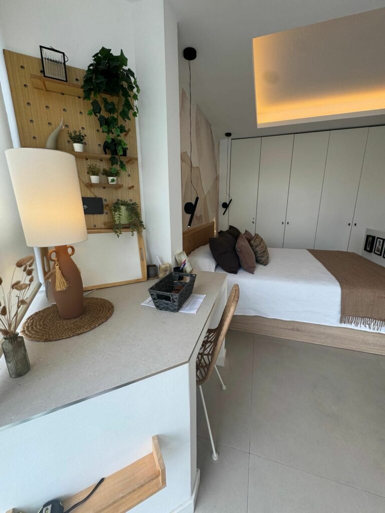 37a00398edc5d309f33f1ff2e3be995c - 8