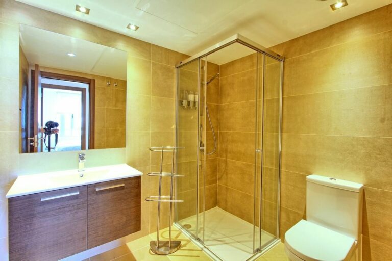 37b7df8e0e6ff62e0142814c659df1b8 - 14