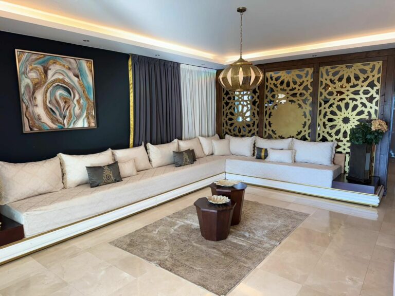 39b8ceaab7fa928c40bffccfdd3f0b11 - 3