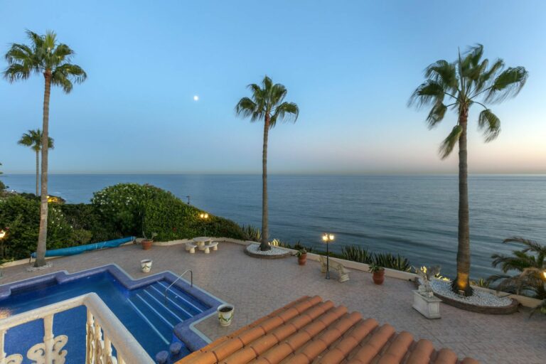 39de033e5b29ef2c1ef5b85dc0b36f4a - 5