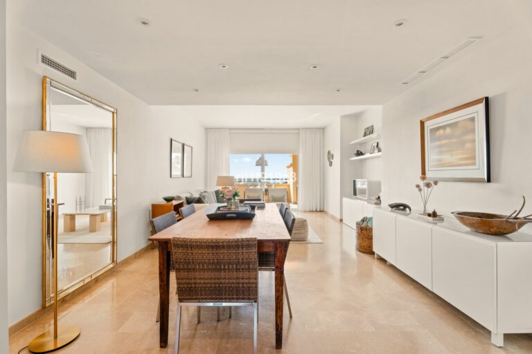 3ab03e8352c4e89da40a37a68cbaa2a7 - 13