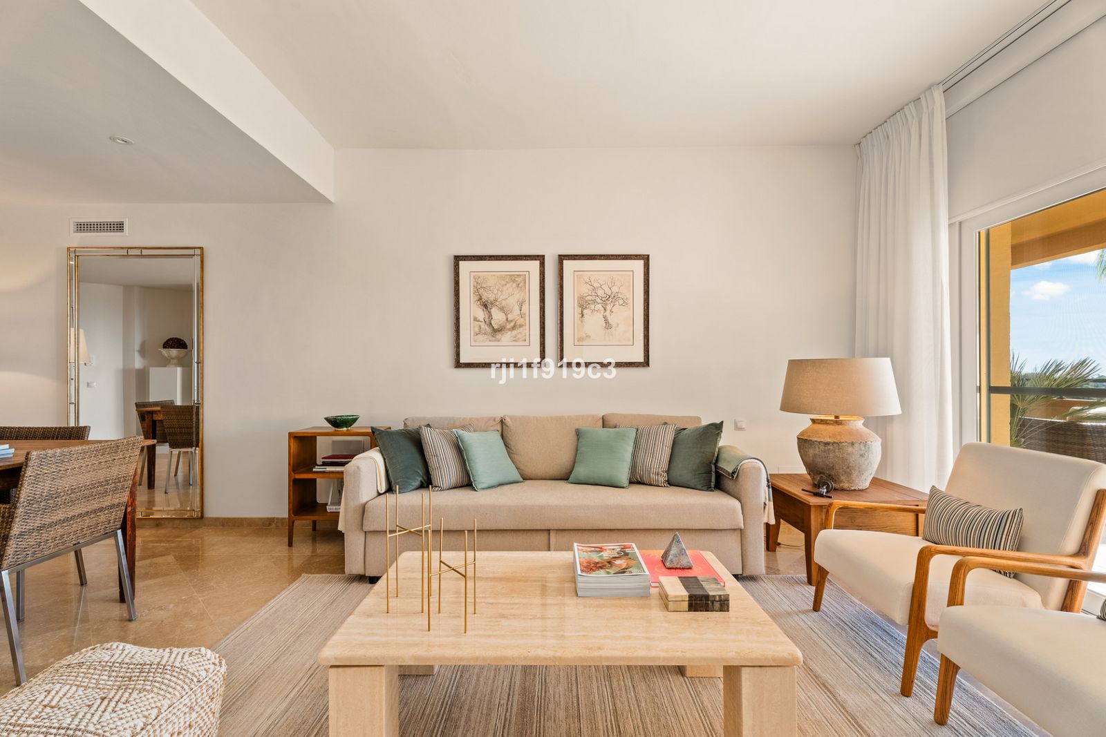 3ab03e8352c4e89da40a37a68cbaa2a7 - 14