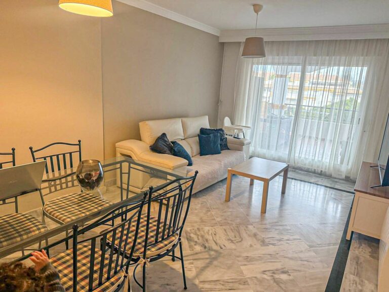 3babfc4e6e633b7a57856d727f2707bd - 3