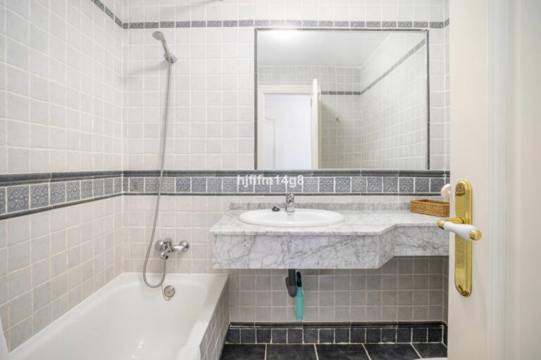 3bd07207ddd2dd692acc04755dbbfa08 - 12