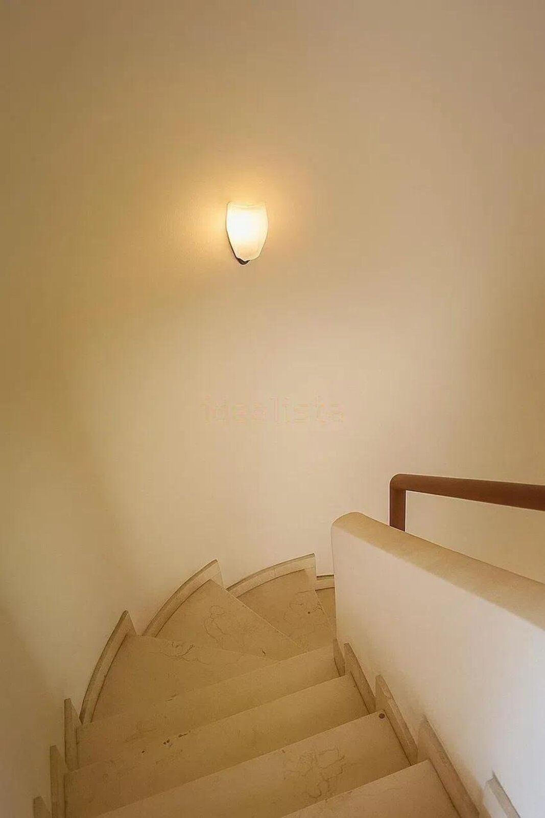 3c2643eae368459271827c3aac959eb8 - 11