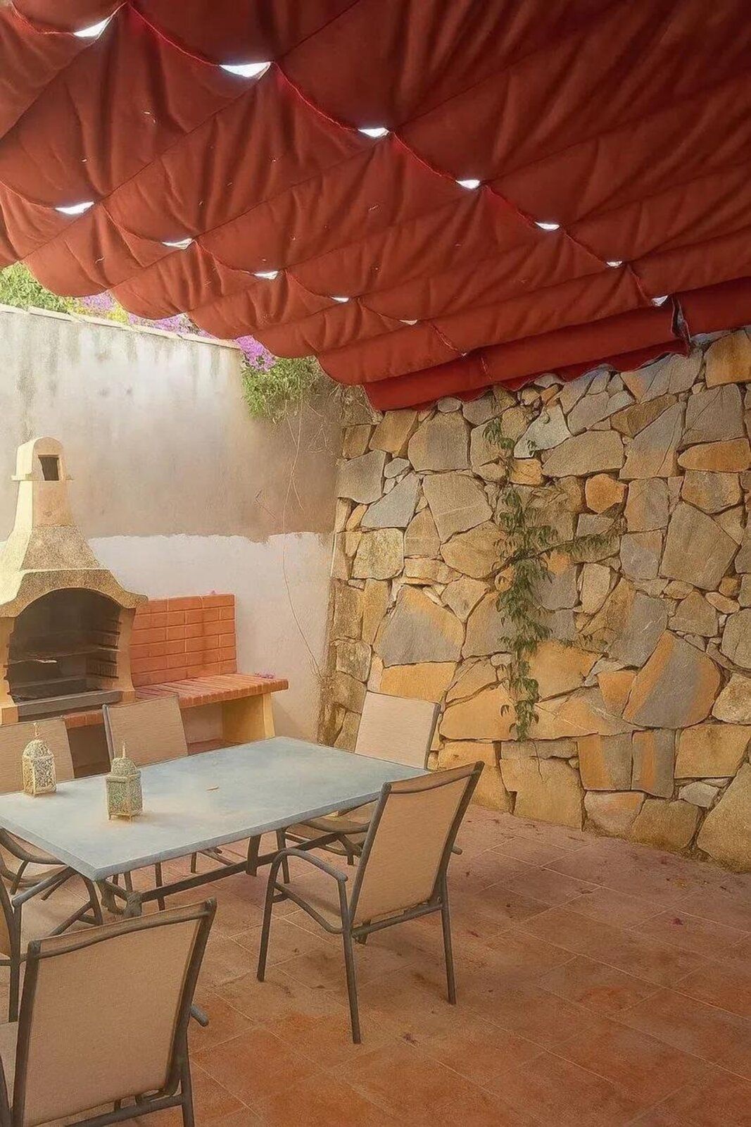 3c2643eae368459271827c3aac959eb8 - 2