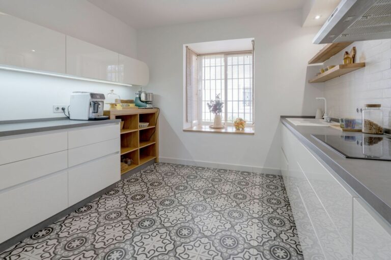 3c2f35ac9924f4b89b7f1a93f9ada22a - 12