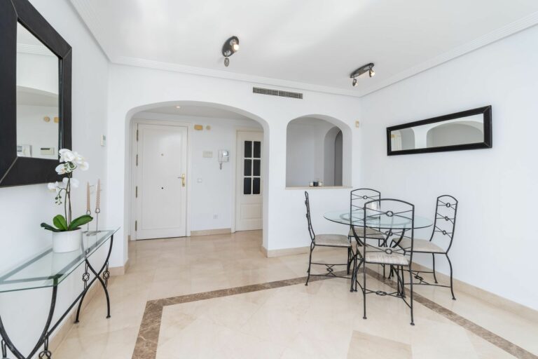 3c8a56a3226d3ececd862708fcc907f2 - 4