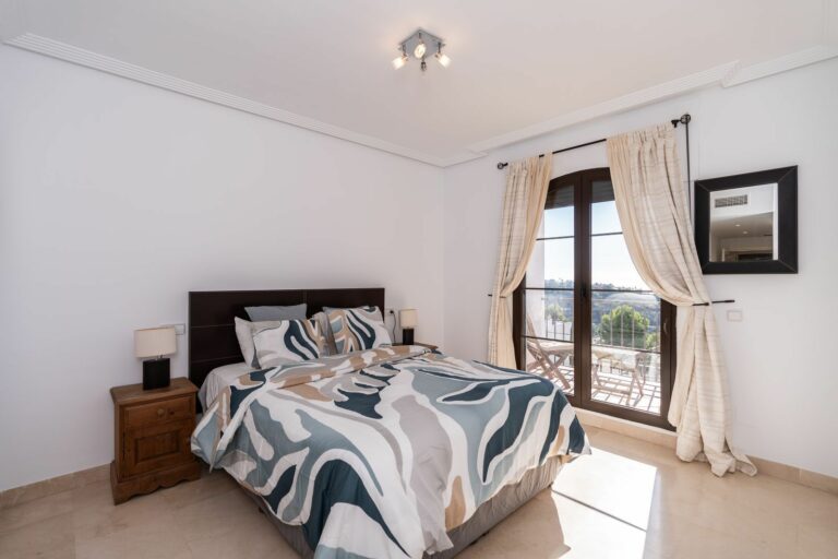 3c8a56a3226d3ececd862708fcc907f2 - 6