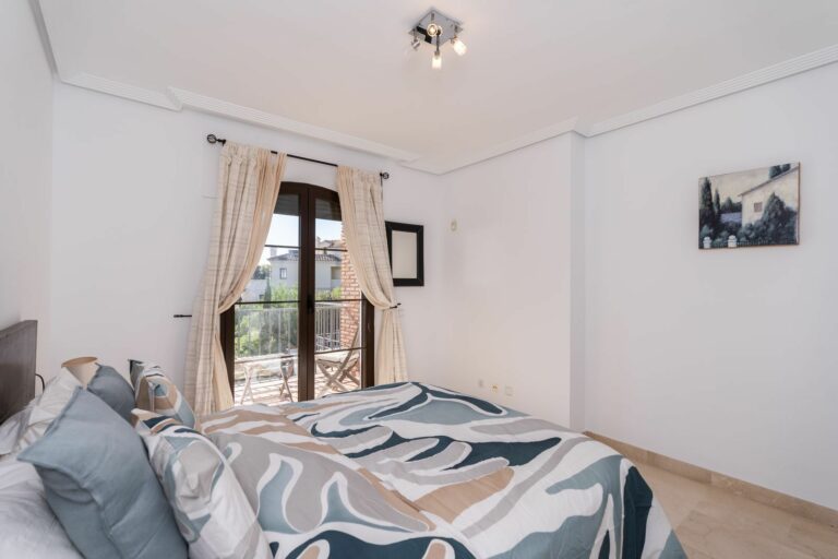 3c8a56a3226d3ececd862708fcc907f2 - 7