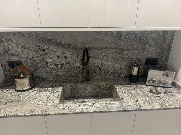 3d22df8fae4d1813202fa2ce9d81ebf1 - 2