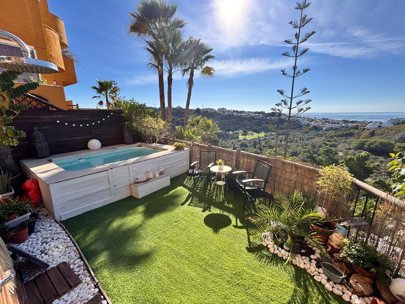 3d47d9c266a158f6e2393d37aae5066e - 3