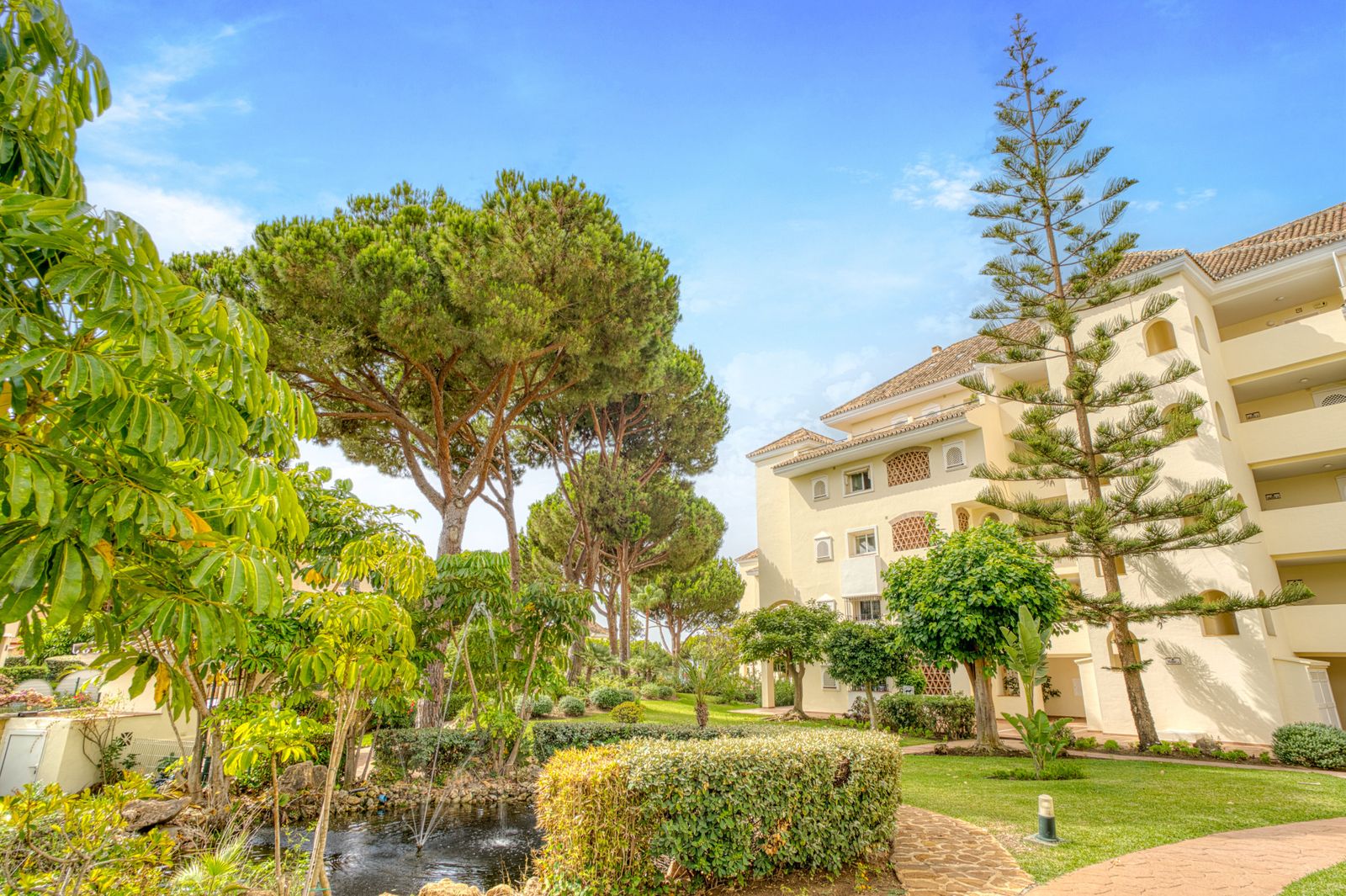 3f2f5a88a24d7468cf4c9798b0872602 - 15