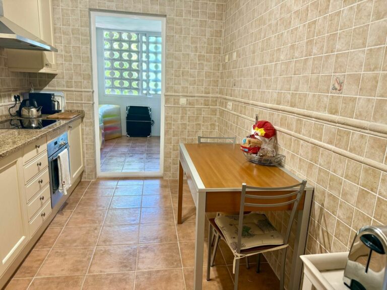 3fc6b05464c1f8da60f2144bb953f2d8 - 13