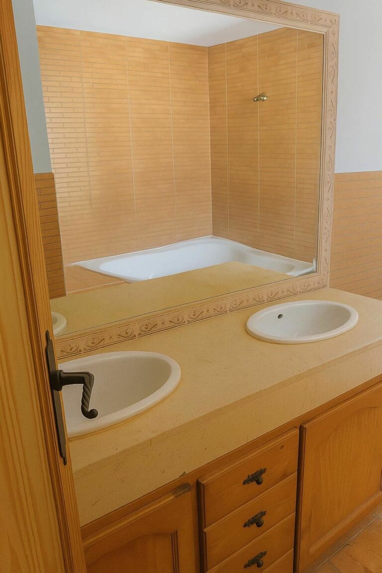 3fca02ece6bdd17ebf8a36714ba6751e - 9