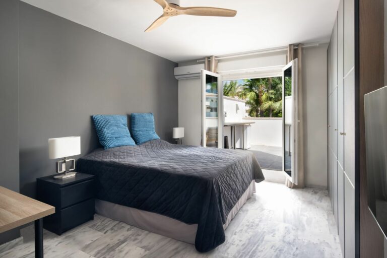 410d253105b67913a4af9bcd45f2a222 - 12