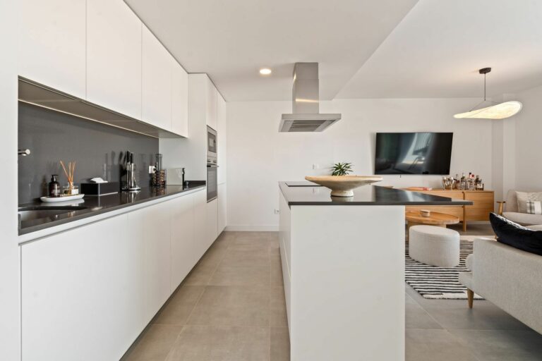 41c282c503b8c86c7734e9ea7fb7ec28 - 14