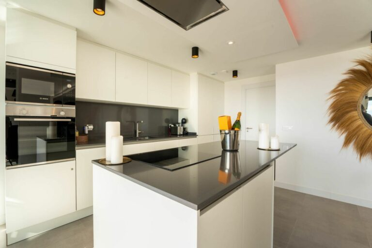 41ea0f3361cb5f335f9fe3460378d894 - 14