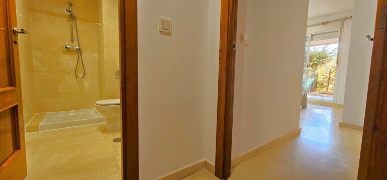 4279792802658ad6375b47905e711ba0 - 13