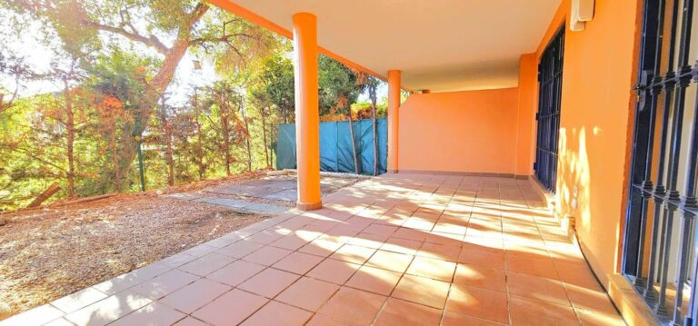 4279792802658ad6375b47905e711ba0 - 16