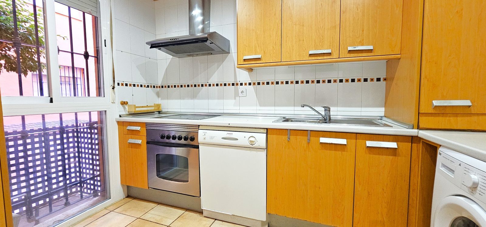 4279792802658ad6375b47905e711ba0 - 6