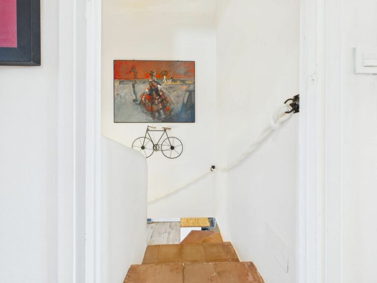 4380f8d1f807d2e1b66699d86d4df31b - 13