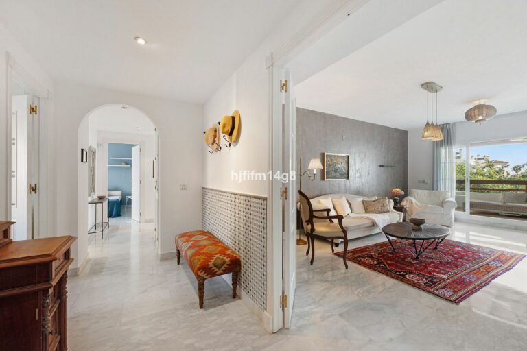 43a5dfe9a496d3e98fcc7e6485a7be7e - 11