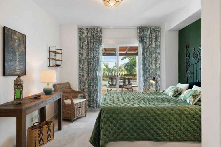 43a5dfe9a496d3e98fcc7e6485a7be7e - 14