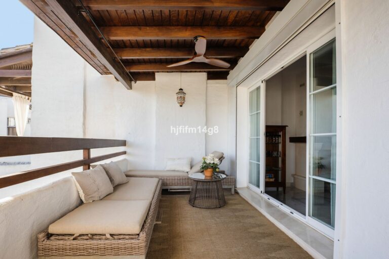 43a5dfe9a496d3e98fcc7e6485a7be7e - 2