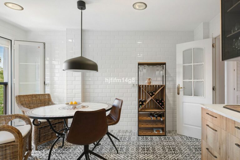 43a5dfe9a496d3e98fcc7e6485a7be7e - 5