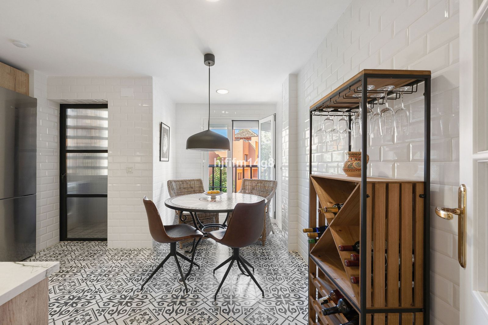 43a5dfe9a496d3e98fcc7e6485a7be7e - 6