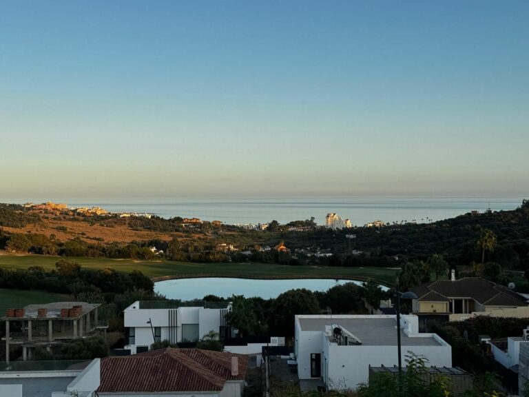 43aeeeea9d280e18fe8cb82212257753 - 4