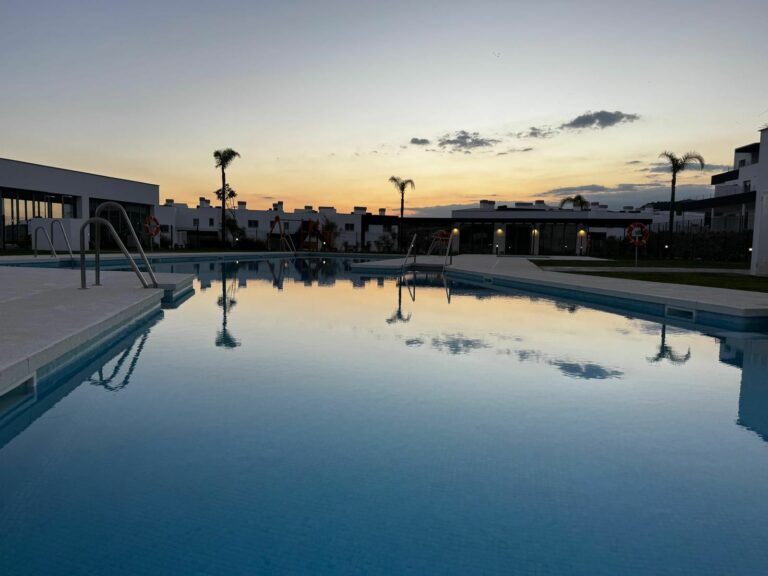 43aeeeea9d280e18fe8cb82212257753 - 6