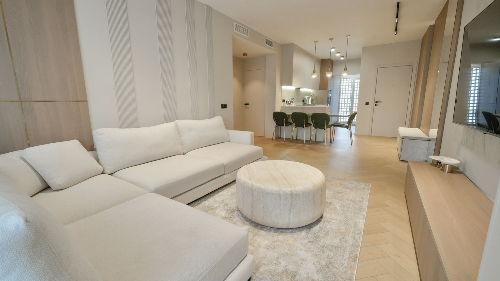 43ea51b1c040e8732e393453016457a2 - 2