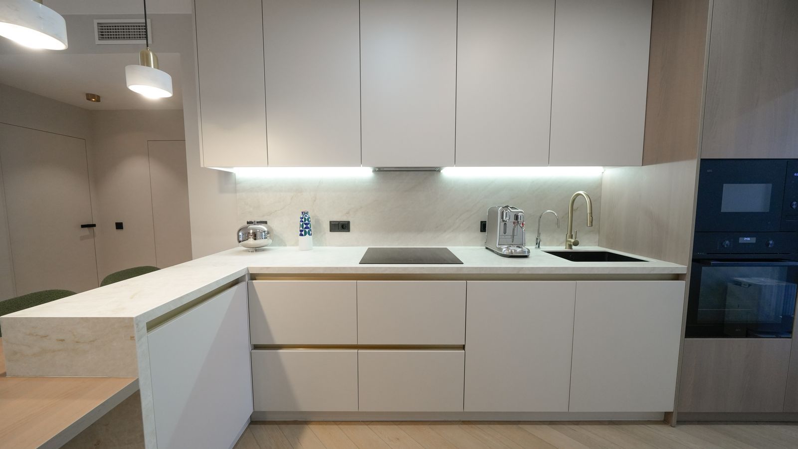 43ea51b1c040e8732e393453016457a2 - 4