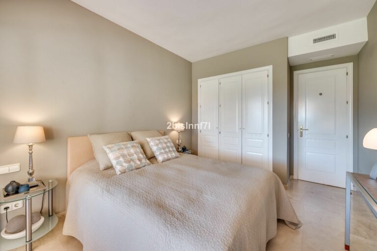 449a584c16a76941edd3095abdda5802 - 14