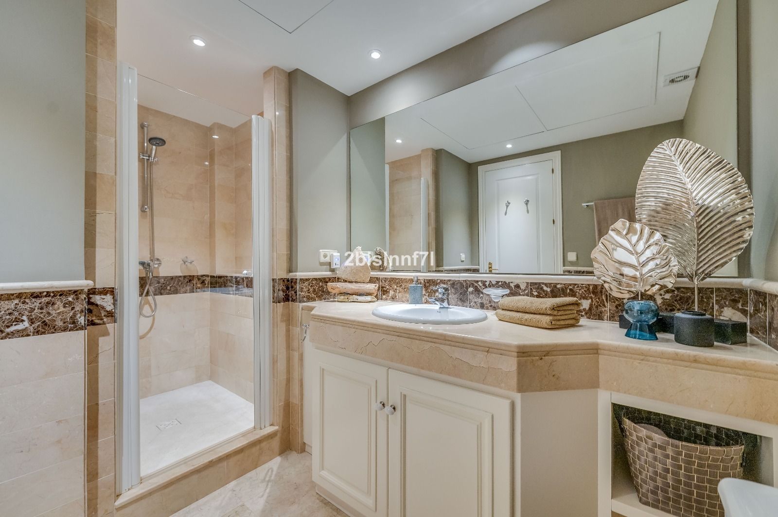 449a584c16a76941edd3095abdda5802 - 15