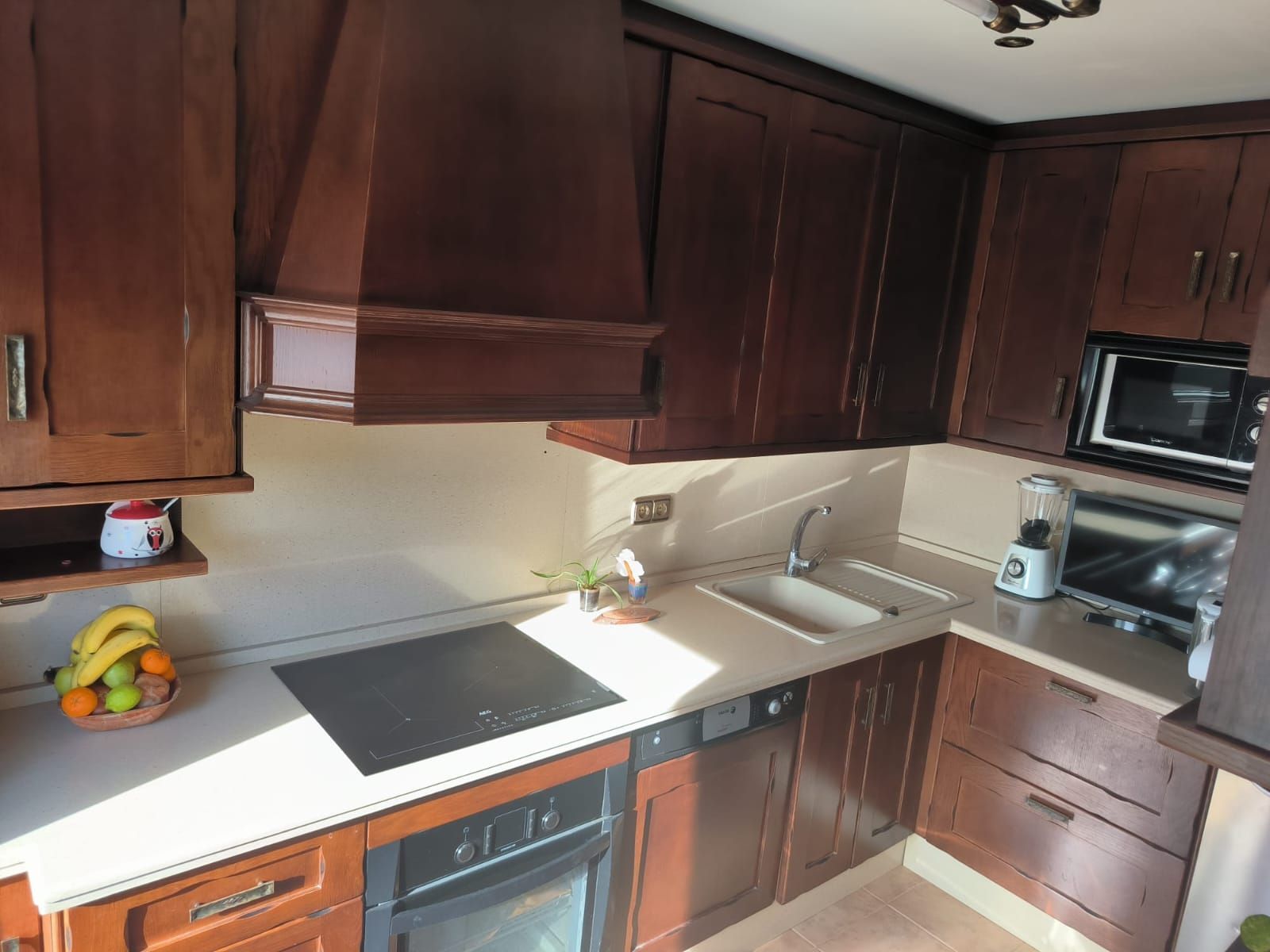 44c58f0ac8579eec9057747d1aec22cc - 10