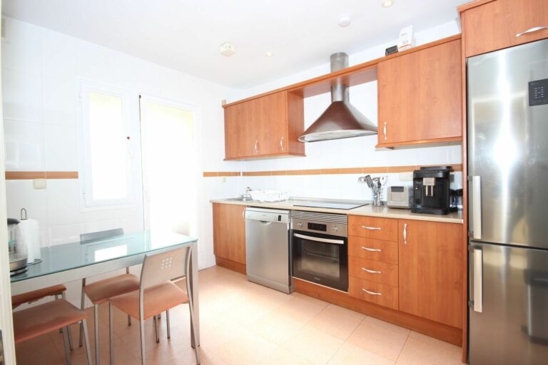 44cff7f87fae2542f0ff29ee4b7c9e8e - 14