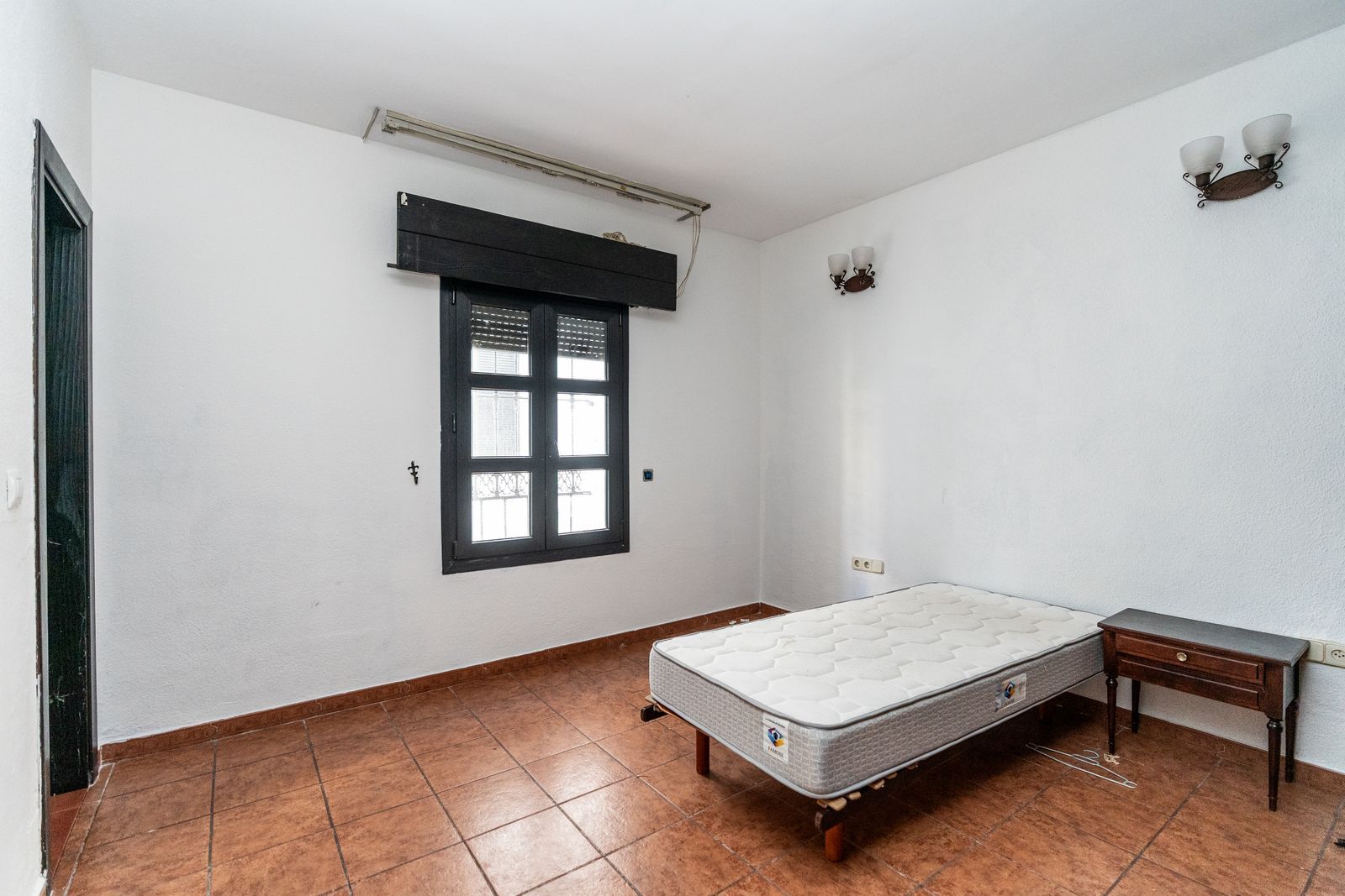 467279f2aa634ce1e3bf4ca3ab245d60 - 2