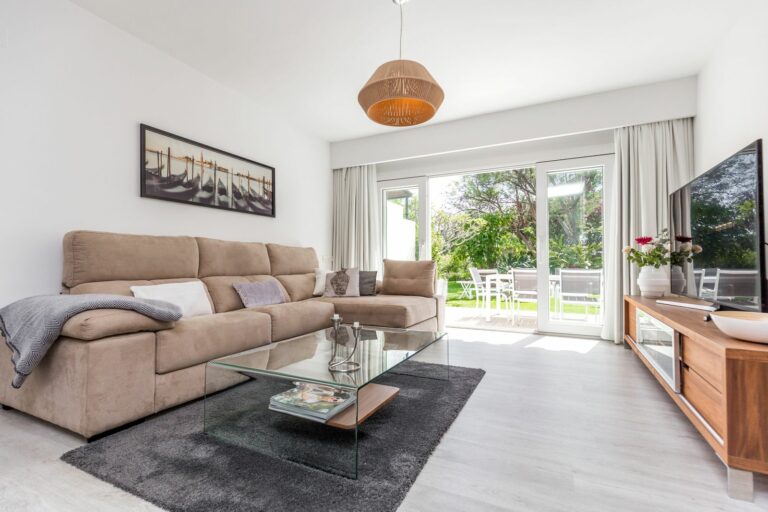 468820f68f8b601817f019eb11a8e2ae - 13