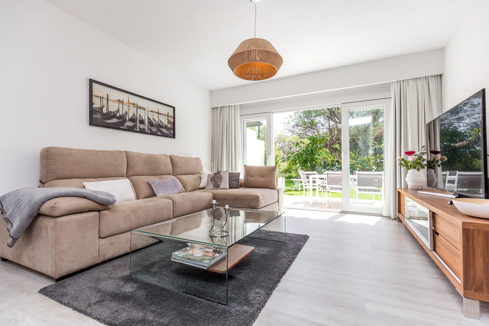 468820f68f8b601817f019eb11a8e2ae - 13