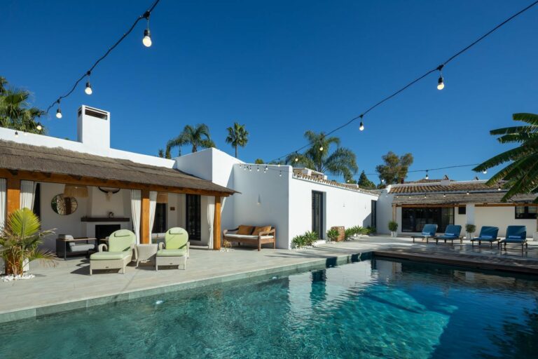 46a8c5bfa364b3b460709ad7519414c4 - 10