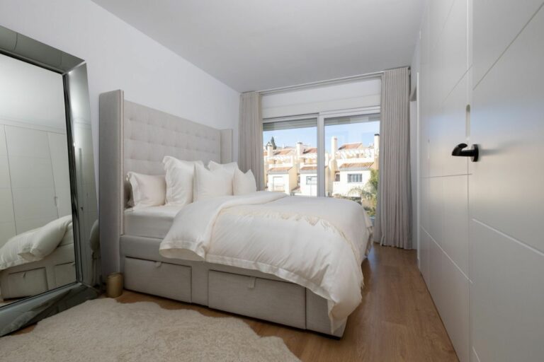 46bebb67dec9836b10e96543b8b1ae18 - 9